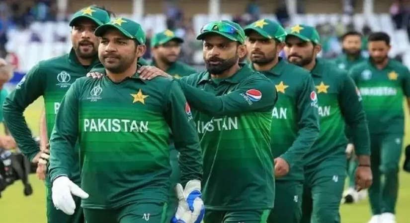 Pakistan T20 World Cup squad 2021: तीन खिलाड़ियों को बदलकर पाकिस्तान ने नई टीम का किया ऐलान