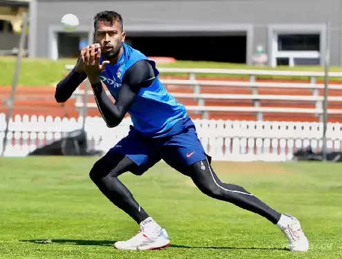 IPL 2022, वापसी के लिए जी-तोड़ मेहनत कर रहे हैं ऑलराउंडर Hardik Pandya