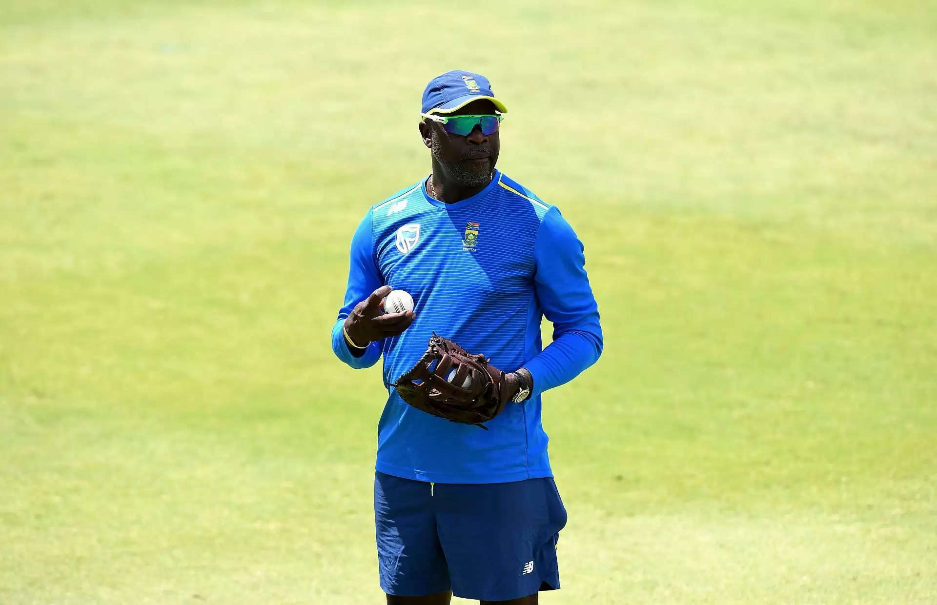 बांग्‍लादेश के तेज गेंदबाजी कोच पद से इस्‍तीफा देंगे ओटिस गिब्‍सन