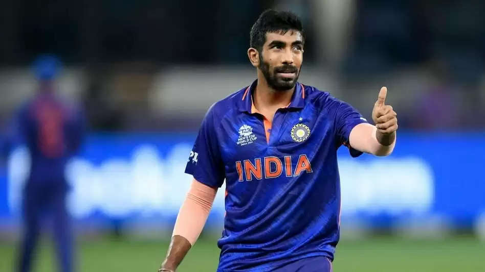 IND vs AUS : इस गेदबाज पर जमकर फूटा भारत के पूर्व दिग्गज खिलाड़ी सुनील गावस्कर का गुस्सा, अब इस गेदबाज से है बड़ी उम्मीद