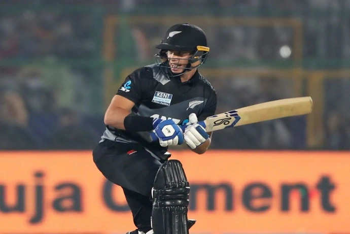 Mark Chapman, IND vs NZ: कैसा है मार्क चैपमैन का रिकॉर्ड, न्यूजीलैंड में हुए शामिल हॉंग कॉंग का प्लेयर जो भारत के खिलाफ तीसरे टी20 के लिए 