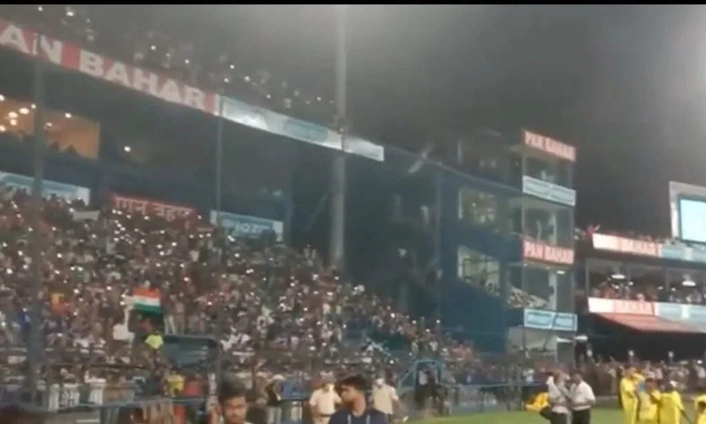 IND vs SA: कटक में आया देशभक्ति वाला फील, पूरे स्टेडियम में गूंजा वंदे मातरम का नारा, देखें वायरल हुआ VIDEO