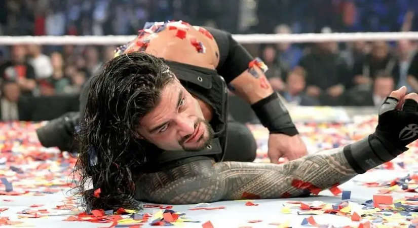 रोमन रेंस के भाइयों की धुनाई के बाद WWE को हुआ फायदा, Raw की रेटिंग्स आई सामने 