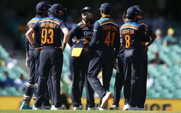 T20 World Cup 2021: टी20 वर्ल्ड कप से पहले Team India को मिलेगी नई जर्सी, BCCI ने किया ऐलान