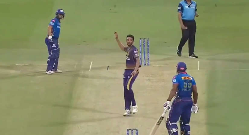 VIDEO: कीरोन पोलार्ड से भिड़े भोले प्रसिद्ध कृष्णा, बल्लेबाज ने बीच मैदान धमकाया