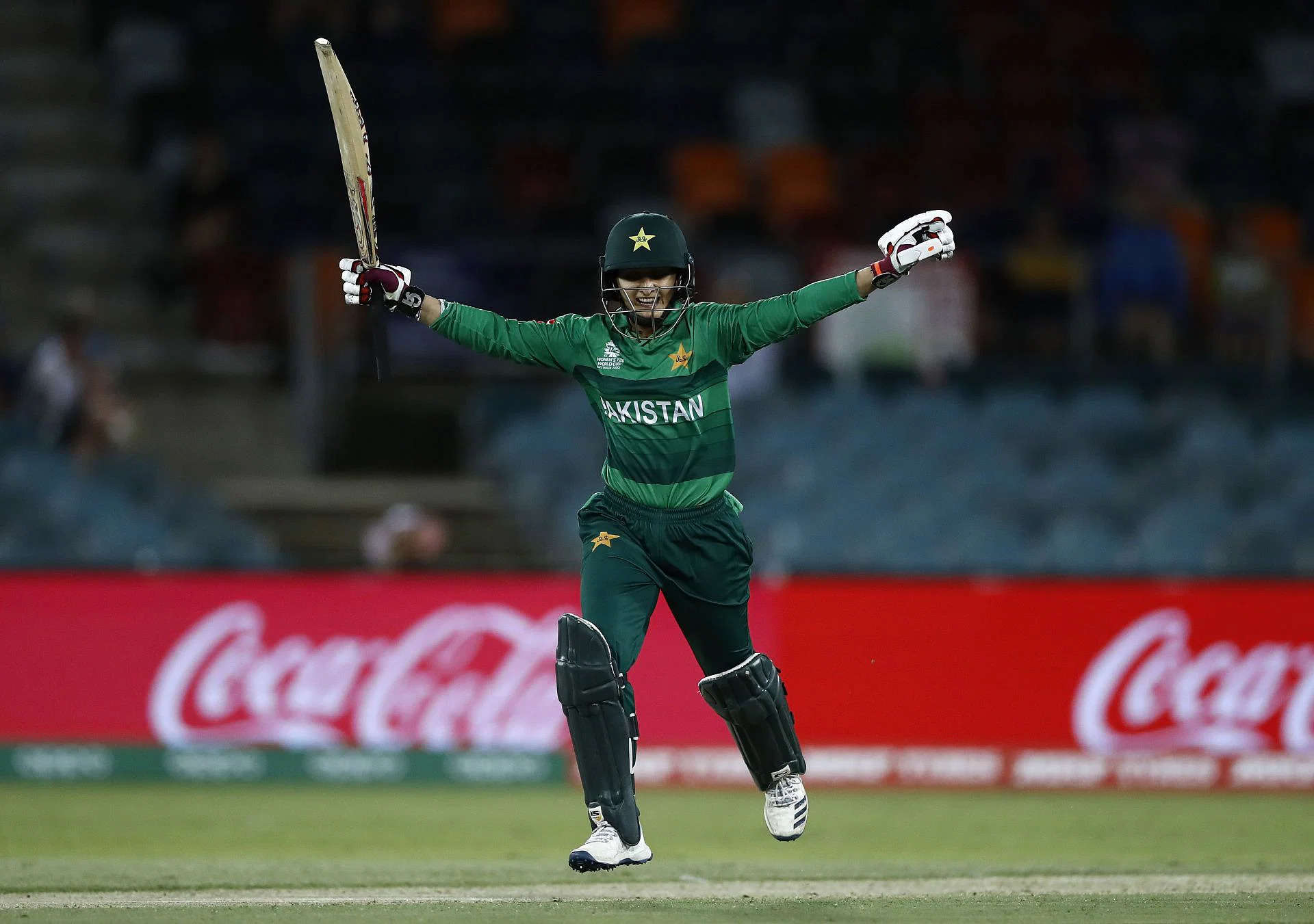बिस्‍माह मरूफ को 2022-23 सीजन के लिए पाकिस्‍तान महिला टीम के कप्‍तान के रूप में बरकरार रखा