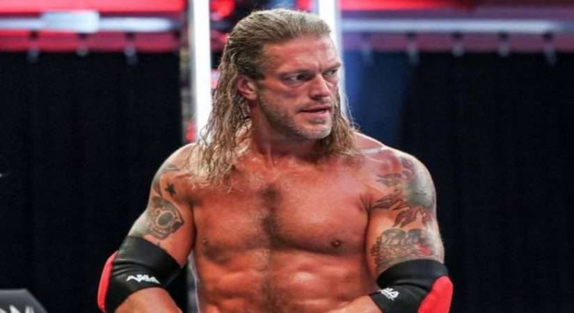 WWE: WWE बैकस्टेज से पता चला कि एज को अंडरटेकर के फाइनल फेयरवेल के दौरान सर्वाइवर सीरीज़ में देखा गया था
