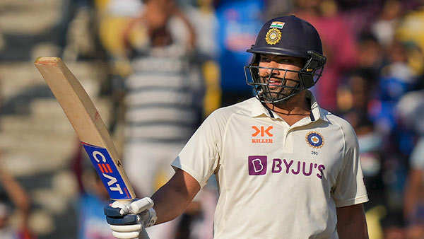 IND vs AUS: रोहित शर्मा के लचर प्रदर्शन के बाद भी आकाश चोपड़ा ने किया कप्तान का बचाव, तारीफ में पढ दिये कसीदे