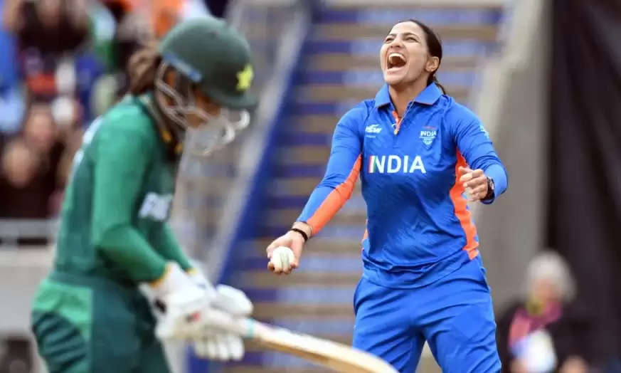 Seeing Sneh Rana getting wicket is so statisfying! You deserve every bit of it.  #INDvPAK #CWG2022