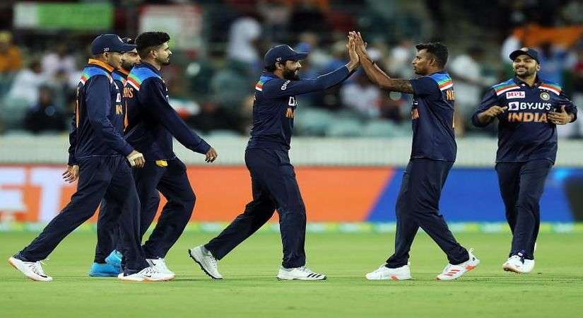 "ए डे टू रिमेंबर" - हार्दिक पांड्या, रवींद्र जडेजा और अन्य भारतीय सितारे सोशल मीडिया पर अपनी वनडे जीत का जश्न मनाते हुये