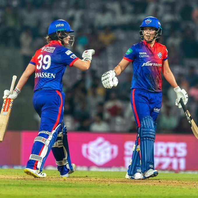WPL 2023 DC vs RCB Highlights: दिल्ली कैपिटल्स ने 6 विकेट दर्ज की रोमांचक जीत, आरसीबी को मिली लगातार 5वीं हार