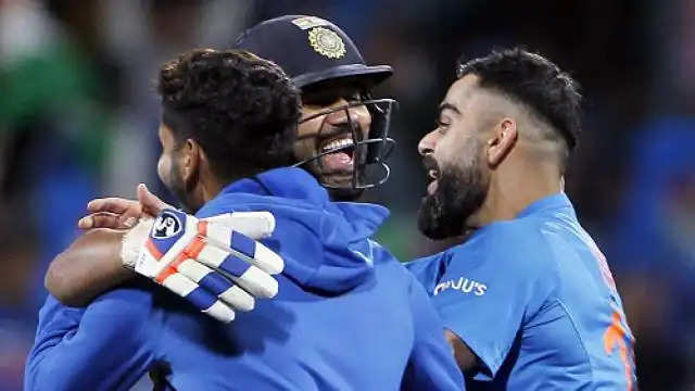 IND vs NZ 3rd ODI: ‘भारत आक्रमक खेलने लगा है…’ रोहित और गिल की पारी देखने के बाद माइकल वॉन ने 2023 विश्वकप को लेकर दी बाकी टीमों को चेतावनी